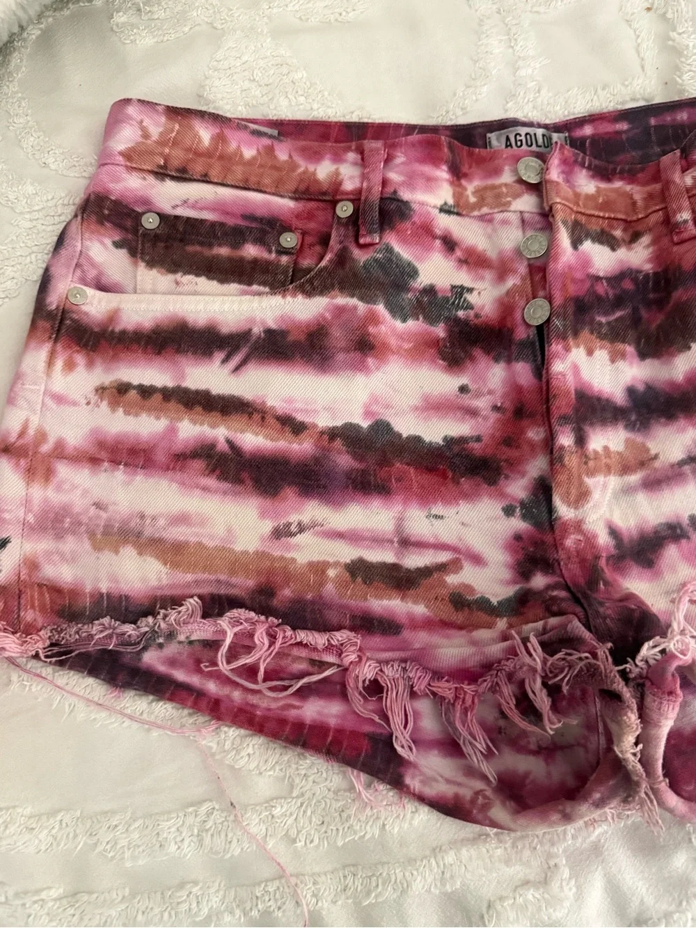 AGOLDE Pink and Brown Tie-Dye Cutoff Denim Shorts - Picture 5 of 8
